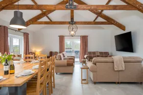 Llwynblyfyn - Image 3