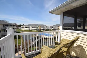 Family fun at the beach! Updated 3BR condo w/pool. - Image 2