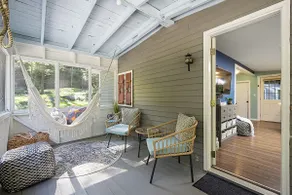 Cozy cottage with private HOT TUB, lake access, Gunstock mountain & fire pit - Image 4