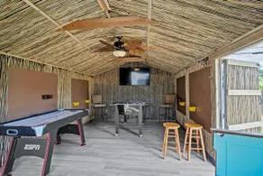 Large Group 5BR/3BA Oasis - Image 4