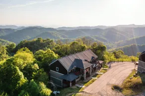 Mountain Views | Hot Tub | Fire Pit | Near AVL - Image 5