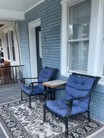 Newly Renovated Beautiful 3 bedroom home! - Image 4