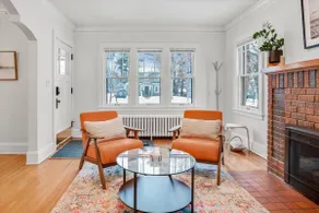 Charming Linden Hills Bungalow Close to Everything - Image 5