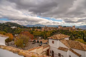 Florentia Homes 4 VIEWS & BATH - Image 4