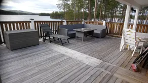 Cabin by the lake - Image 3