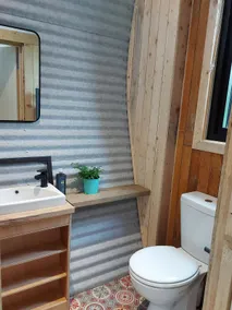 Cabin at The Grove - Image 4