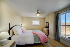 Quincy Home ~ Convenient & Historic Neighborhood - Image 4