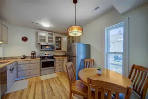 Quincy Home ~ Convenient & Historic Neighborhood - Image 2