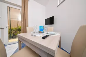 Isola Felice Apartment - 2 Bedrooms - Image 2