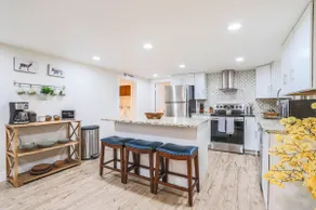 Colorado Getaway, Hot Tub, Sauna, Fire Pit, Games - Image 2