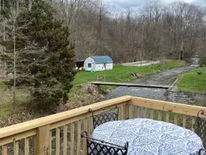 Stream side home Seven springs - Image 2