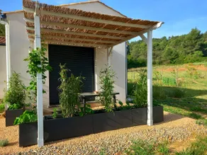 Cozy studio 5 min from the river & greenway - Image 4
