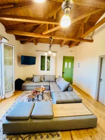 Green View House - Image 2