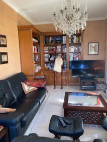 Beautiful prestigious villa with pool - Image 4