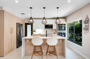 Designer Home w Pool & Firepit | 7 min to Brickell - Image 3