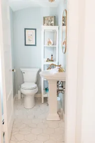 STAY on the Water at Sails Up Sea Cottage - Image 3