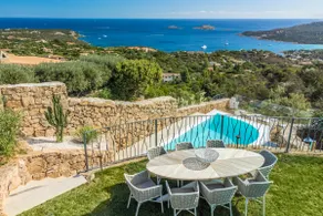 A little slice of paradise in Porto Cervo with a swimming pool - Image 2