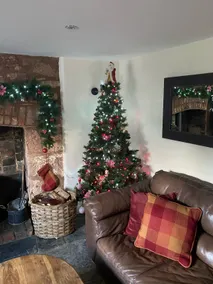 Charming cottage for exploring Exeter and Devon - Image 4