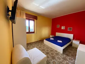 Ferienhaus mit Terrasse, Garten und privatem Pool | Meerblick - Image 2