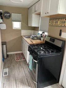 All Season Cozy Cottage - Image 3