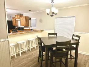 Nice 3-bedroom home near Lake Charles in Sulphur! - Image 2