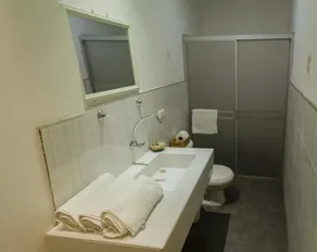 Pet-friendly hotel with pool and bar in Ica - Image 5