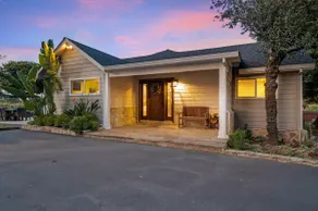 Breathtaking Sonoma Country Vineyard Getaway - Image 3