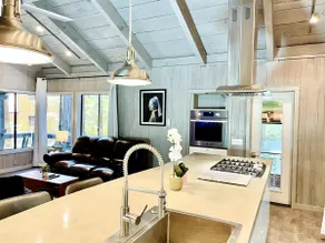 Modern House w. Fast Internet in 1 Acre Land - Image 5