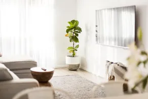 Modern and convenient home with ample amenities - Image 2