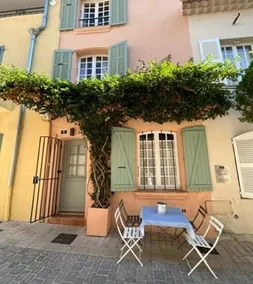 Sjældne i hjertet af Saint Tropez et landsbyhus - Image 2