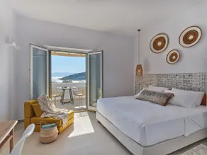 Private Luxury Scarlet beachfront villa, Molos, Paros - Image 3