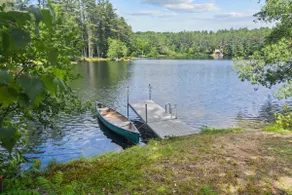 Randall Lake Retreat private lake 3 bdrm, 1 bath - Image 5