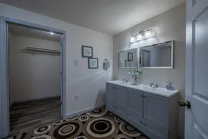 Shouse 2 bed/2 bath near Bennett Spring Lebanon MO - Image 5