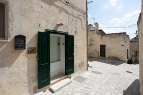 Lo Scorcio, Ancient House in the Sassi, enchanting view - Image 4