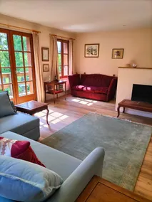 Tranquil 1 bedroom chalet in lovely French hamlet. - Image 3