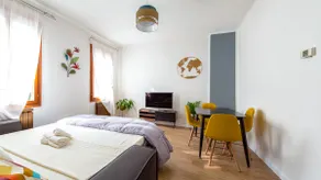 Dream of Venice: 10 Min to Venice•Free Parking - Image 3