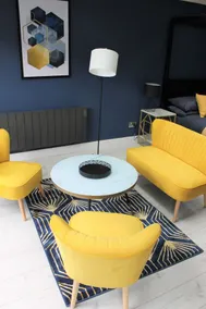 Junior suite with parking, near York centre - Image 2
