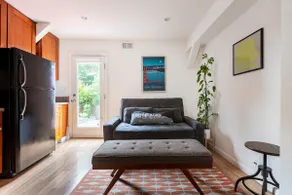 Midtown Terrace Garden Suite - Image 4