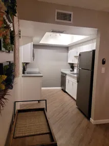 Dwell well in this cozy 2-bedroom home. - Image 5