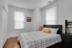 Single family‼️Fenced/ 3TV/3 mins to I-64 & I-95 - Image 5