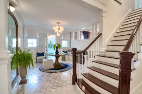 Historical New England coastal holiday home-2 min. from Ocean Beach - Image 4