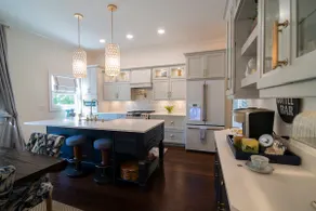 Historical New England coastal holiday home-2 min. from Ocean Beach - Image 5