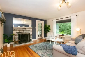 West Asheville Bungalow - Close to Biltmore/LexAve - Image 4