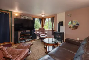 Home away from home - Image 4