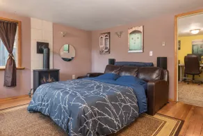 Home away from home - Image 5
