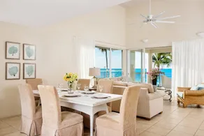 White House beachfront villa at Coral Gardens snorkeling reef - Image 4