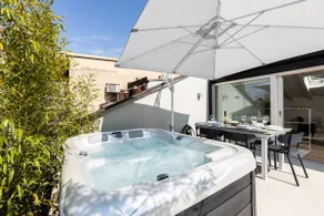 Villa Olivo With Private Terrace & Jacuzzi 3bedrooms - Image 2