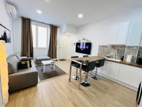 Large apartment for 5 people · Atocha - Image 2