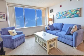 1 Bedroom Right on Boardwalk! Free Parking + Pool - Image 2