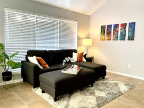 Stylish Modern 3B/2Ba House near LegacyWest - Image 3